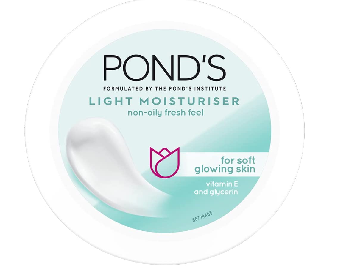 POND'S LIGHT MOISTURIZER FOR SOFT, GLOWING SKIN, WITH VITAMIN C, E & NIACINAMIDE, 24HR HYDRATION 100